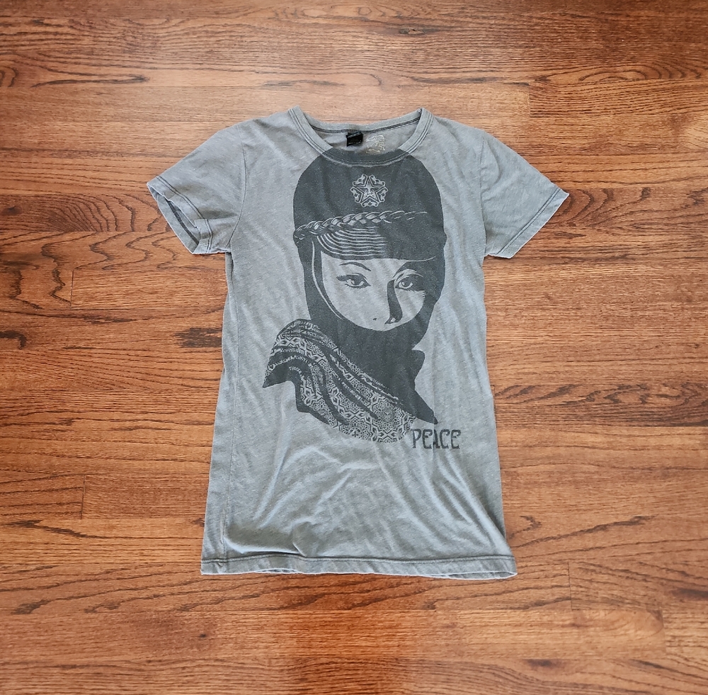Obey Gray Graphic Crewneck Tee- Runs Very Small- Check Measurements In Pictures